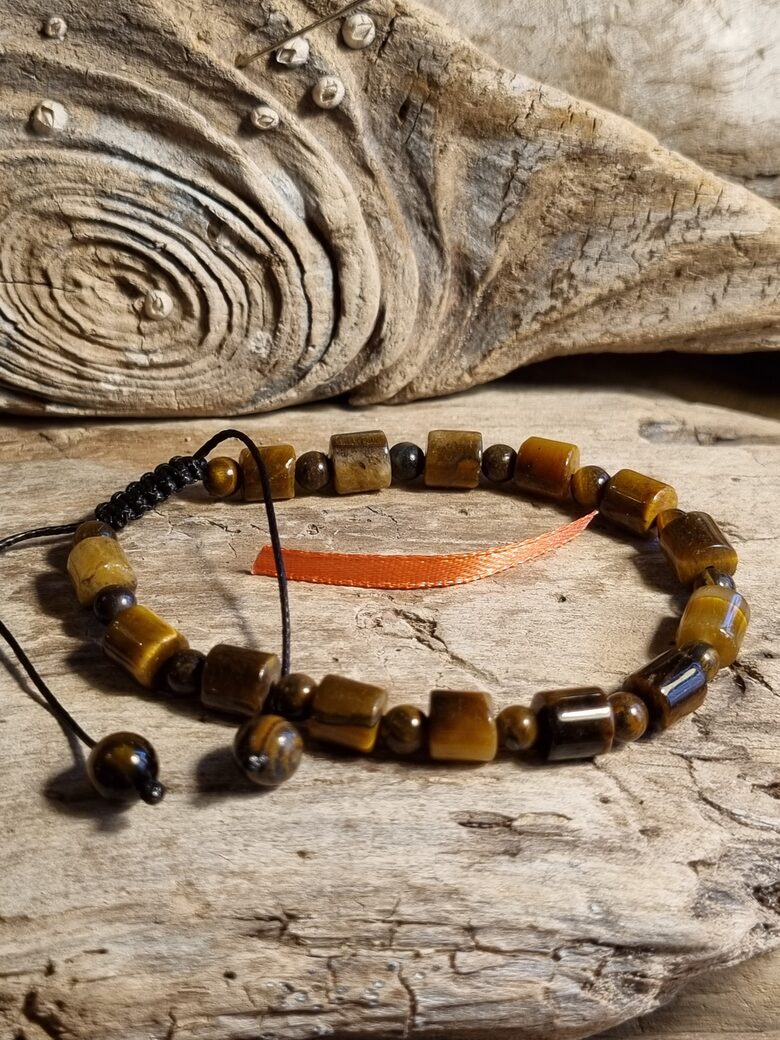 Tīgeracs regulējama aproce "Aizsargamulets" Izmērs 20 - 23 cm bumbiņas 0.5 cm Rozā bantīte