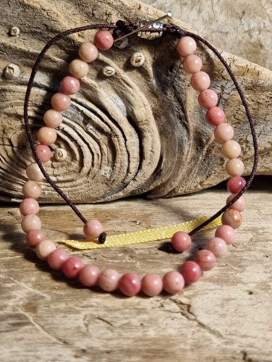 Rodonīta aproce "Miers dienas garumā" Izmērs 17 cm + aukla Bumbiņa 4 mm 