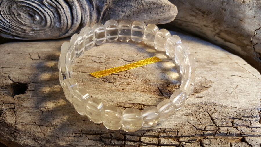 Kalnu kristāla rokassprādze "Dzidrā" nr 2. Izmērs 20 cm Dzeltena bantīte Ar gumiju