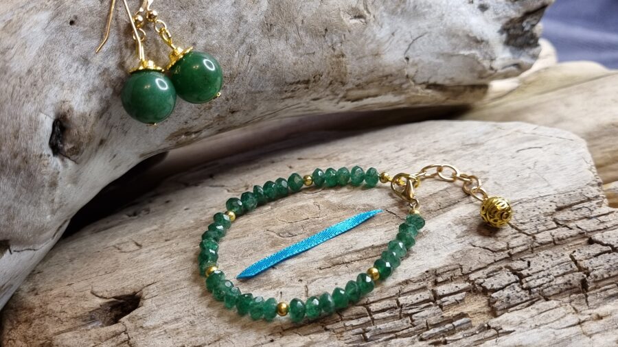 Avanturīna komplekts "Harmonizējošs" nr 1. Rokassprādze 17 cm = ķēdīte Auskari 12 mm bumbiņa Zelta krāsā Zila bantīte