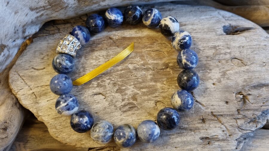 Vīriešu rokassprādze no sodalīta 'Emociju līdzsvaram" Izmērs 21.5 cm Bumbiņas 12 mm Dzeltena bantīte