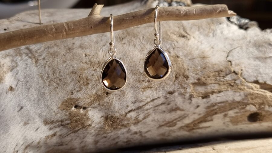 Dūmkvarca auskari sudrabā "Lāsīte" Garums 2.5 x 1 cm 