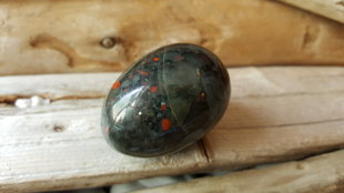 Svaru prāta akmens - Heliotropa ola, Extra. Izmērs 4.5 x 3 cm